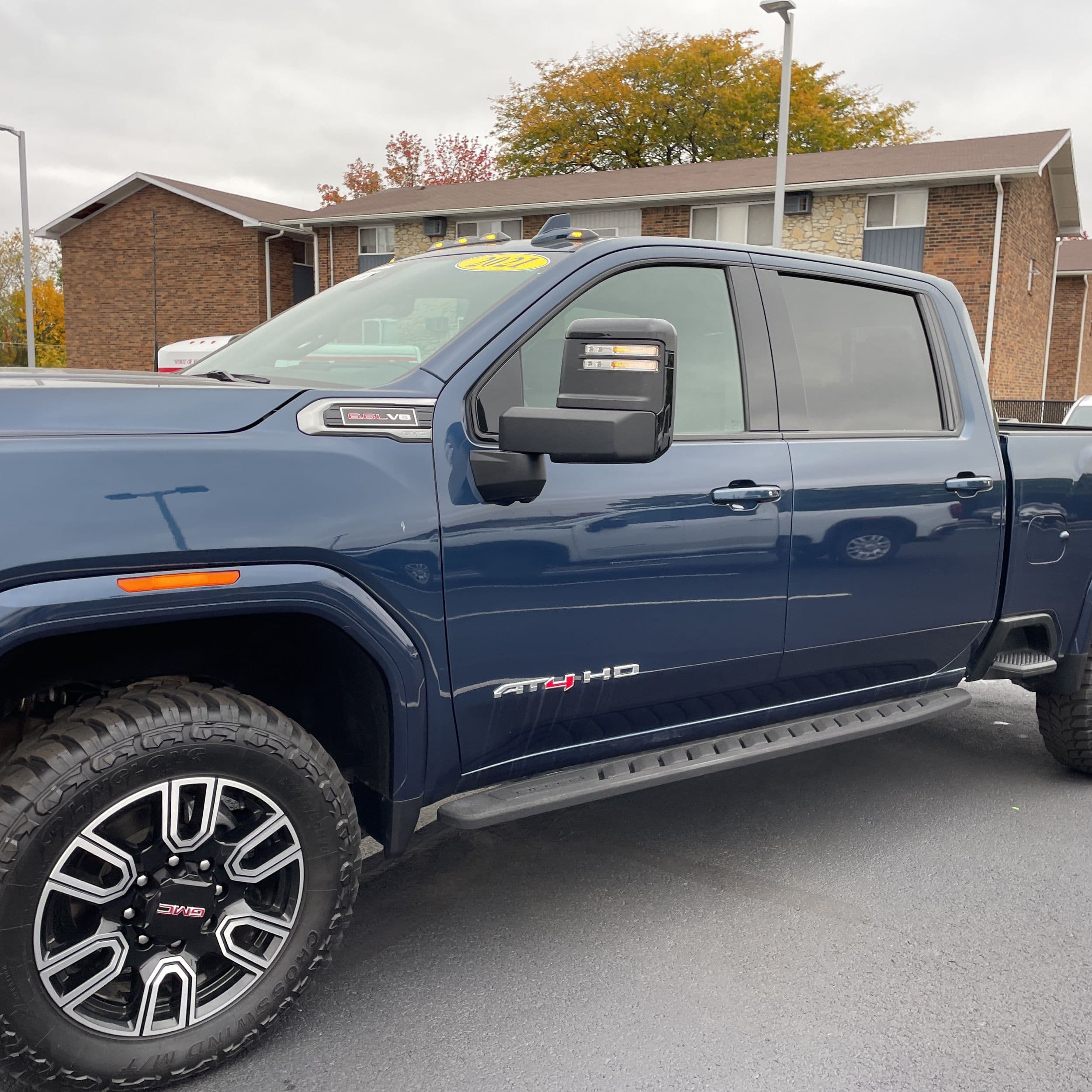 2021 GMC Sierra 2500HD AT4 photo 1