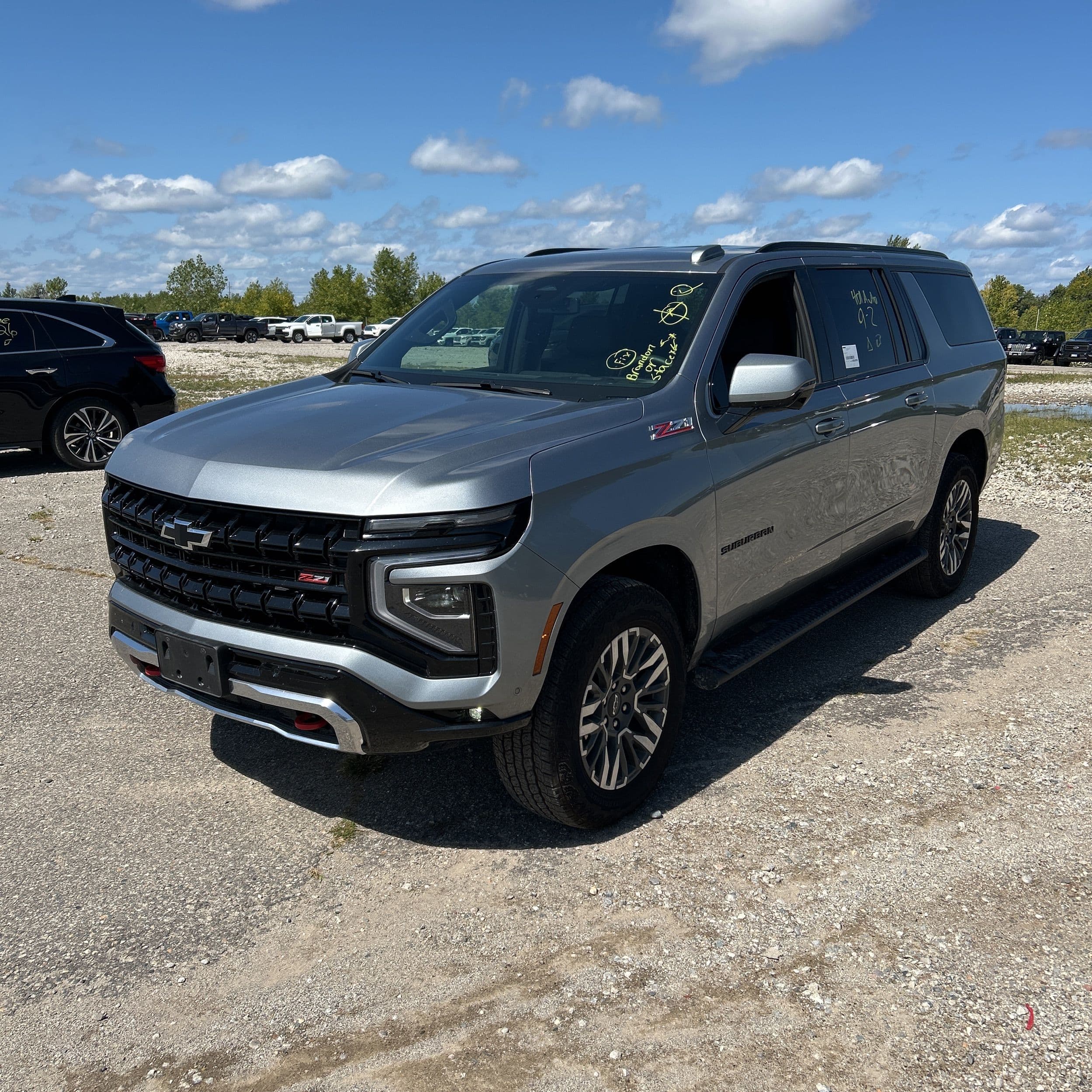 2025 Chevrolet Suburban 1500 Z71 photo 1