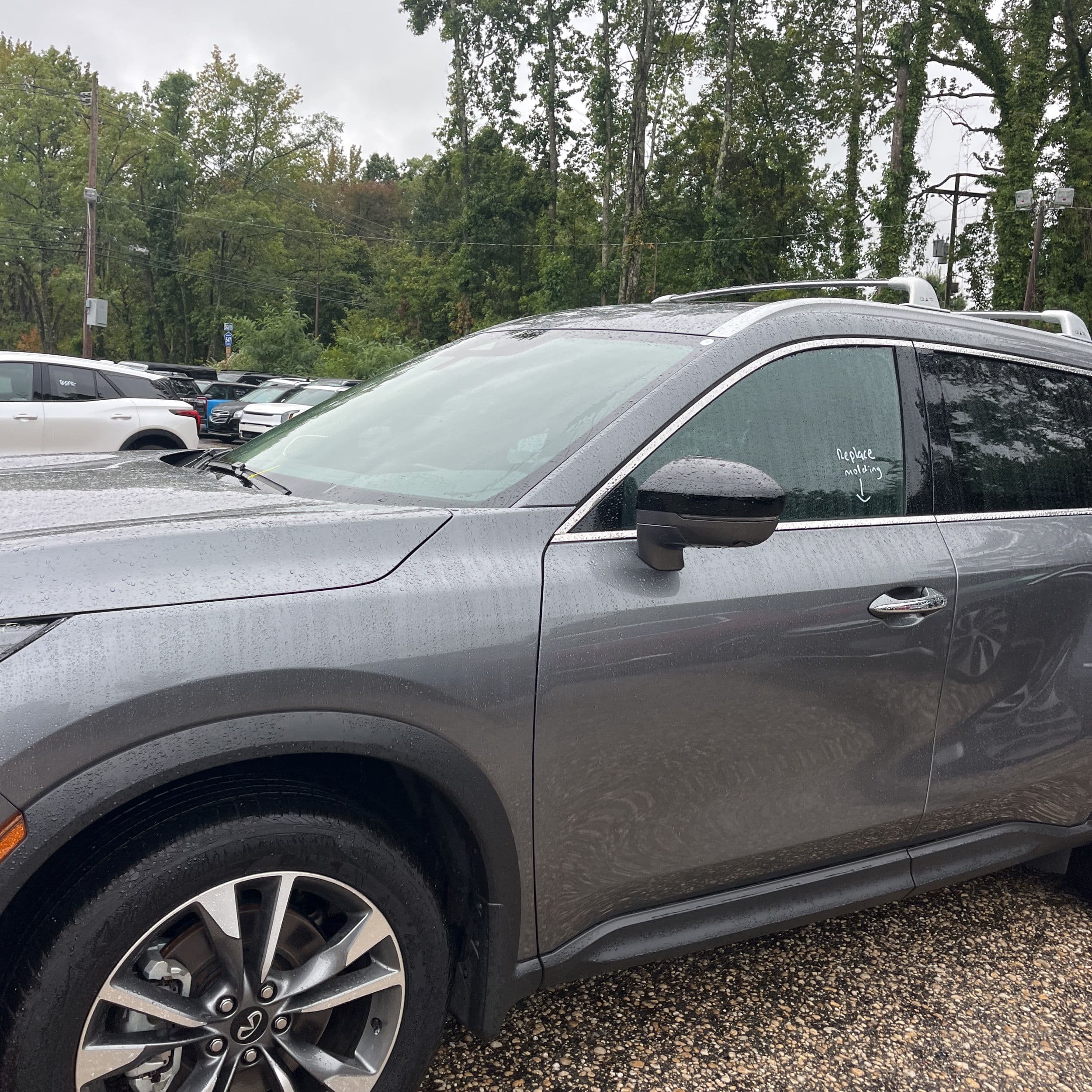 2025 INFINITI QX60 Luxe photo 1