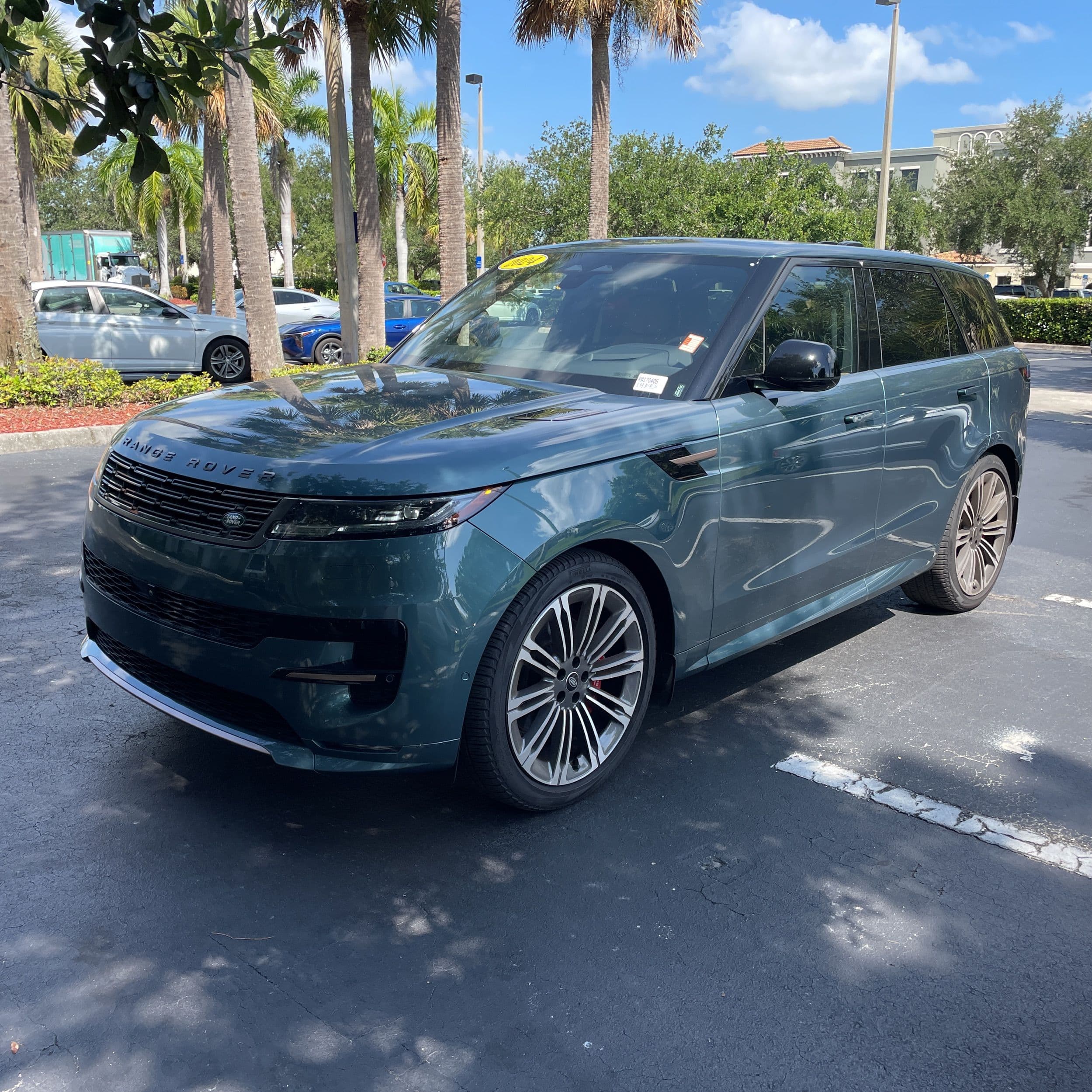 2024 Land Rover Range Rover Sport P400 Dynamic SE photo 1