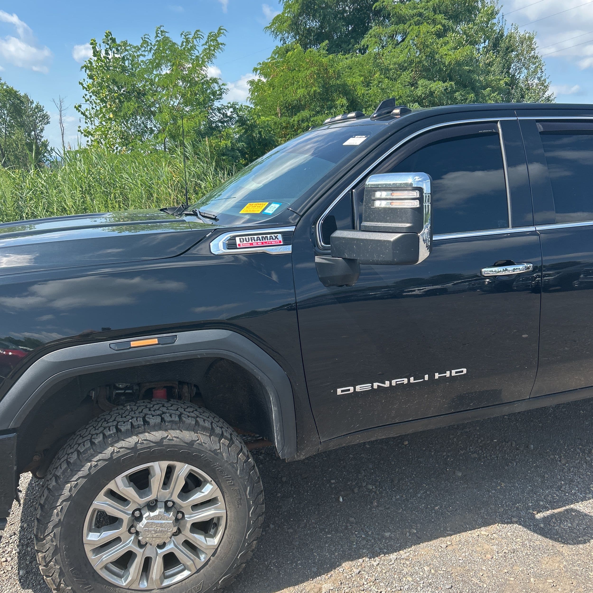 2020 GMC Sierra 2500HD Denali photo 1