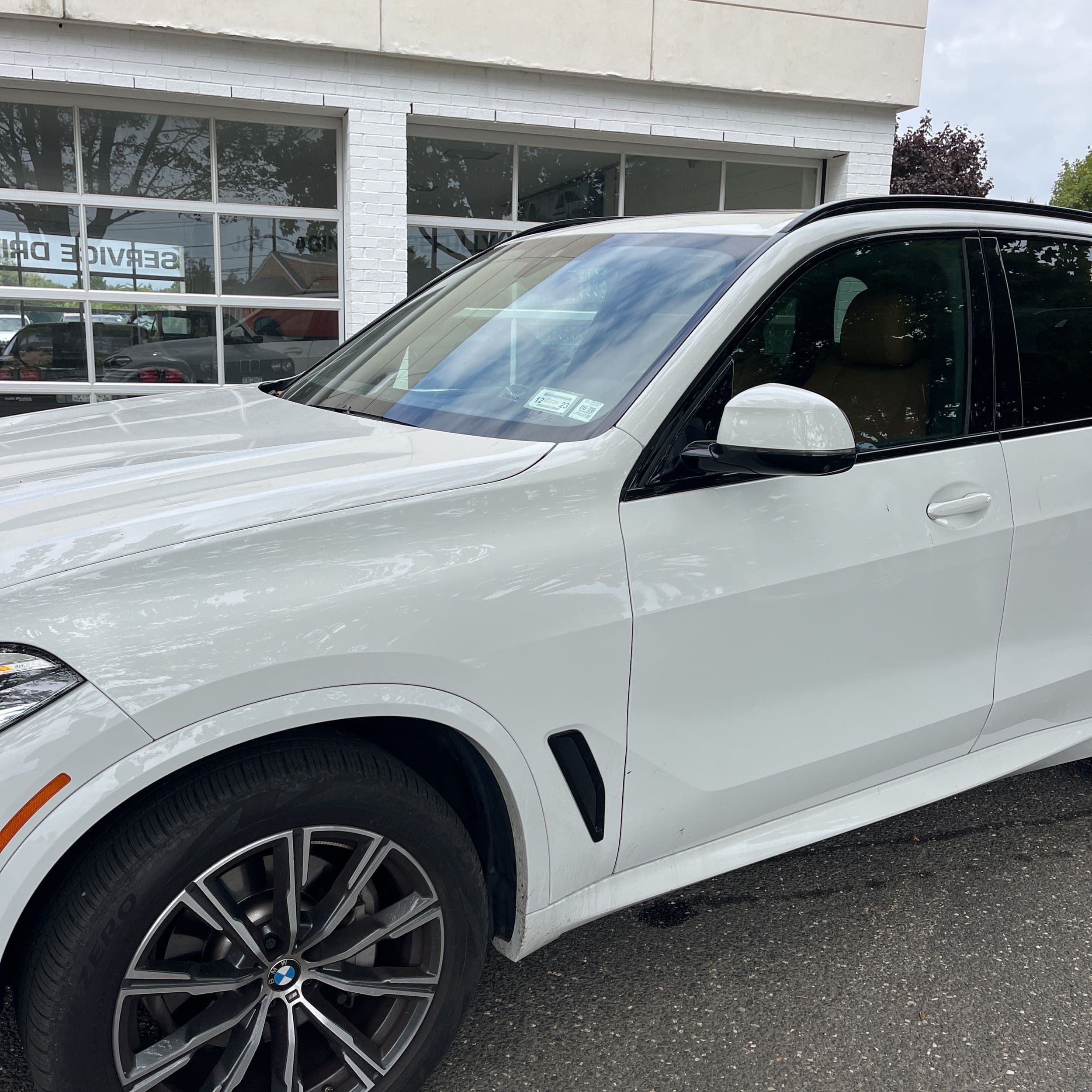 2023 BMW X5 XDrive40i photo 1