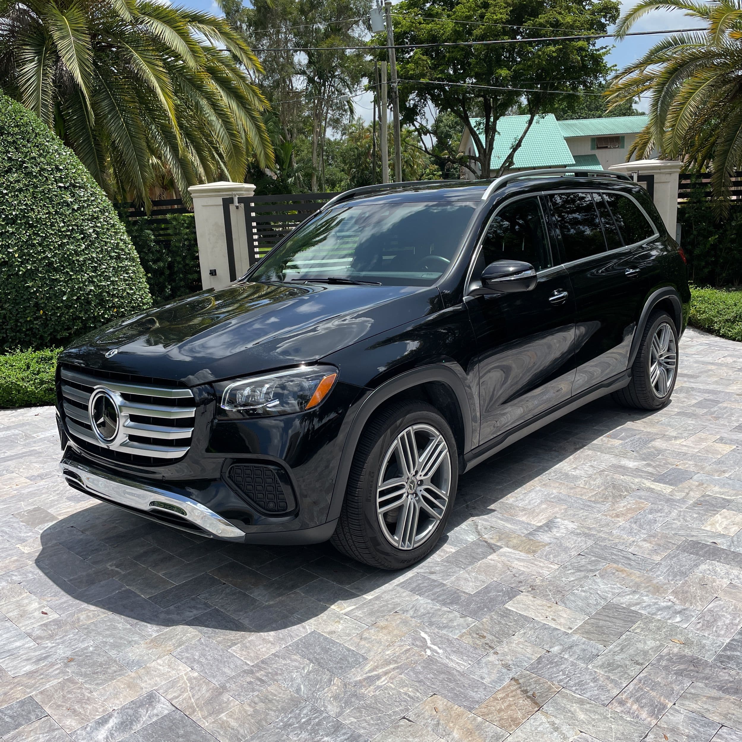 2024 Mercedes-Benz GLS GLS450 photo 1
