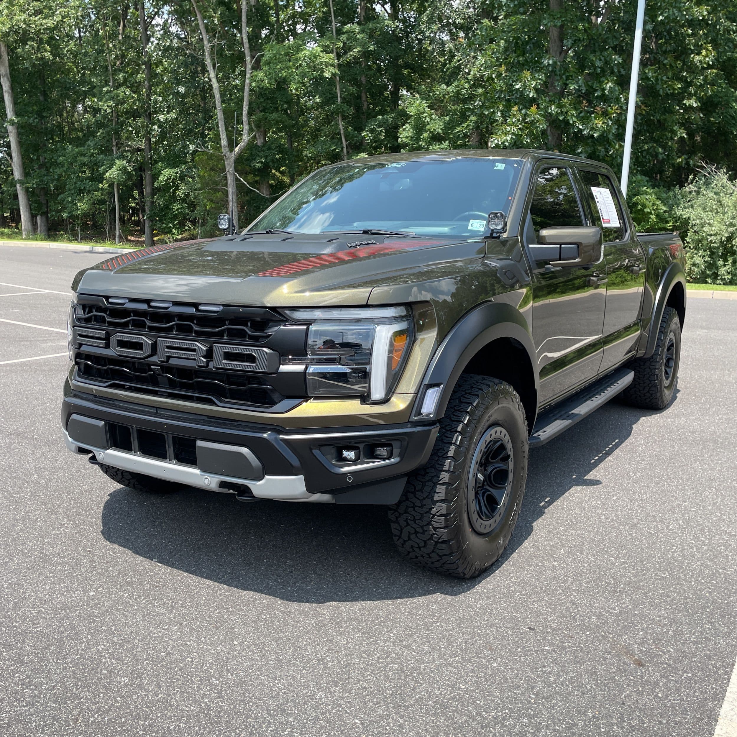2024 Ford F-150 Raptor photo 1