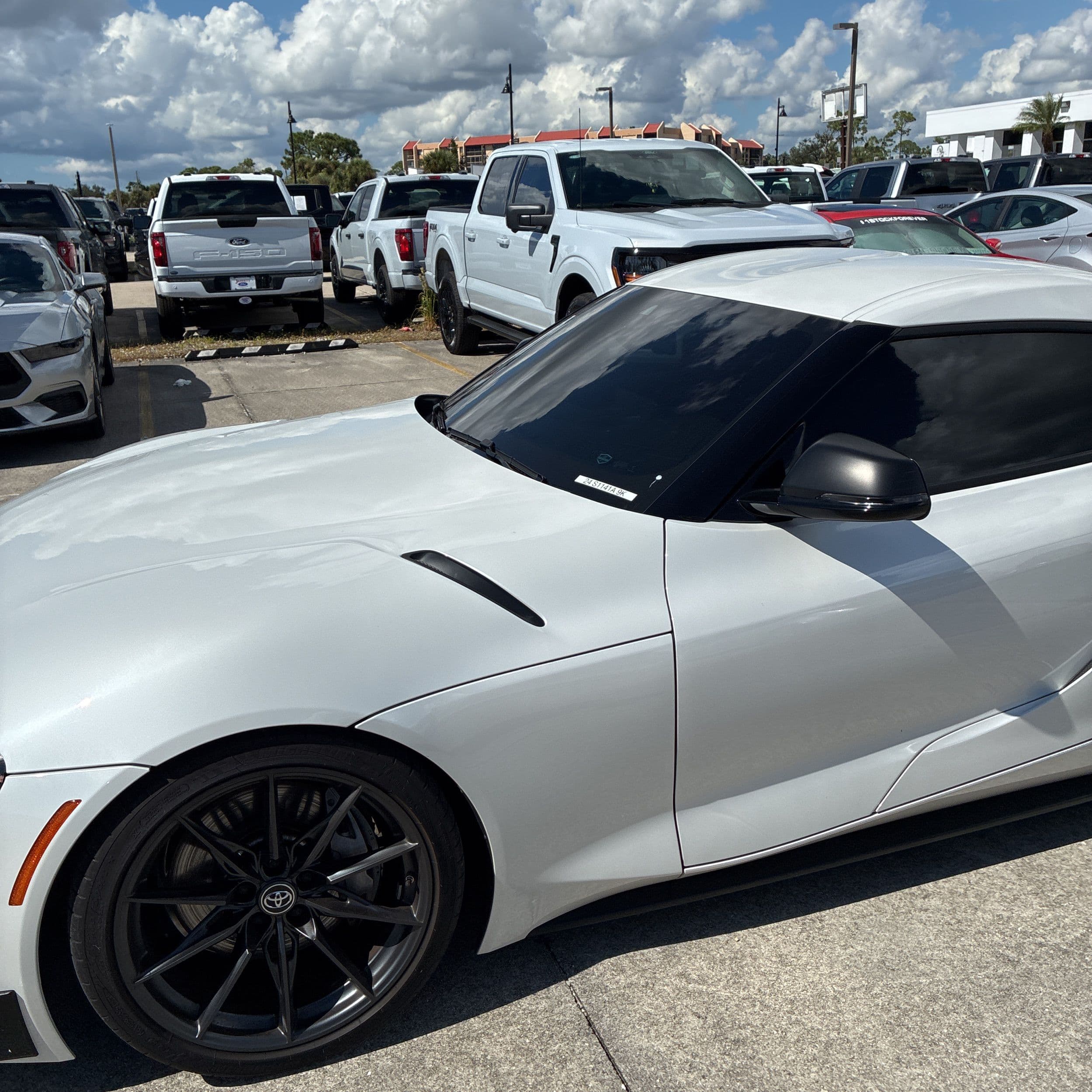 2024 Toyota GR Supra 3 photo 1