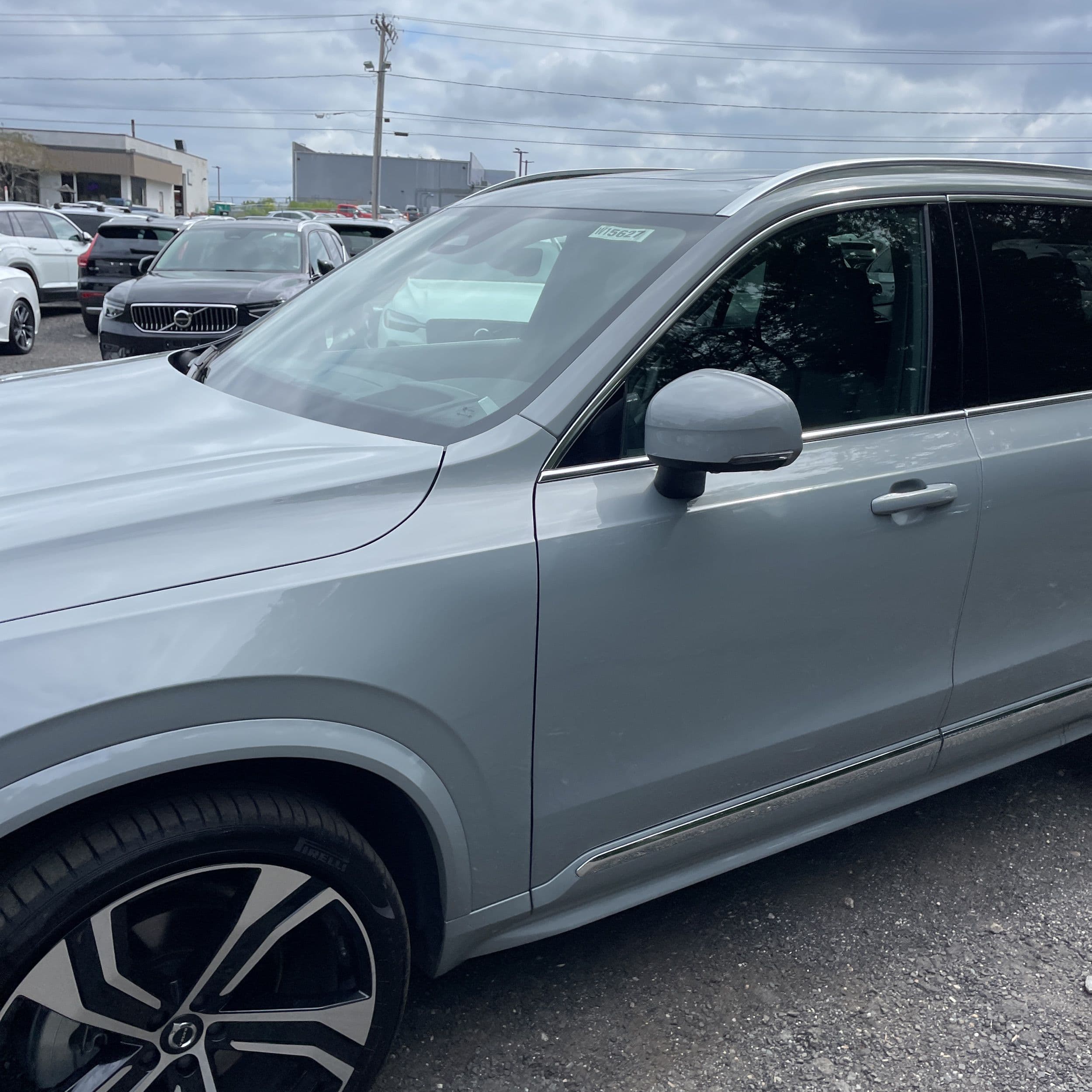 2024 Volvo XC90 B6 - Ultimate photo 1