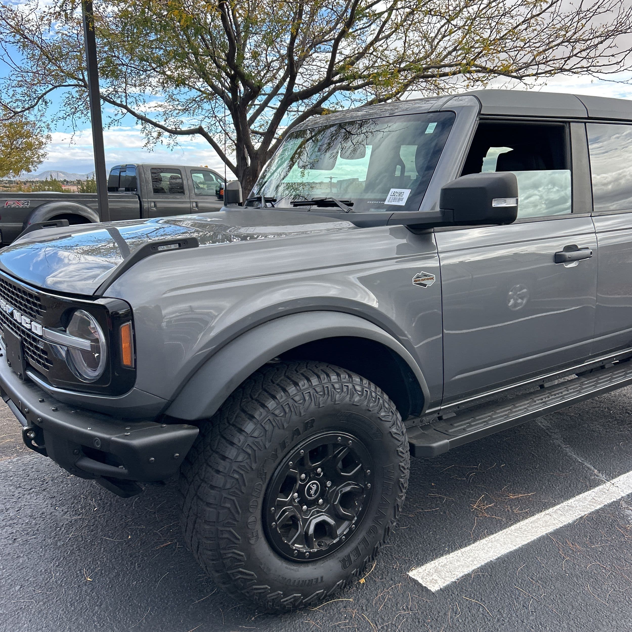 2022 Ford Bronco Wildtrak Advanced photo 1
