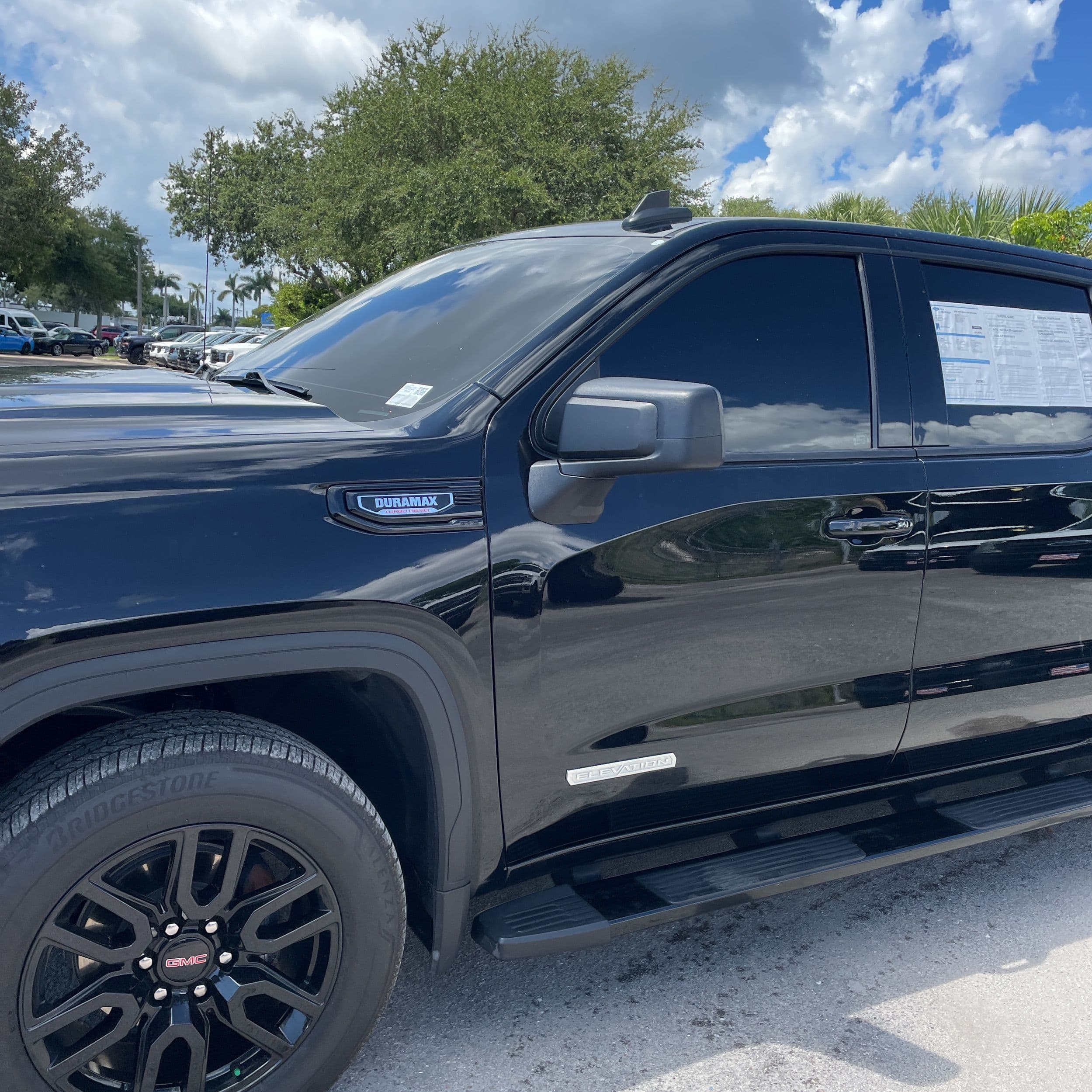 2024 GMC Sierra 1500 Elevation photo 1