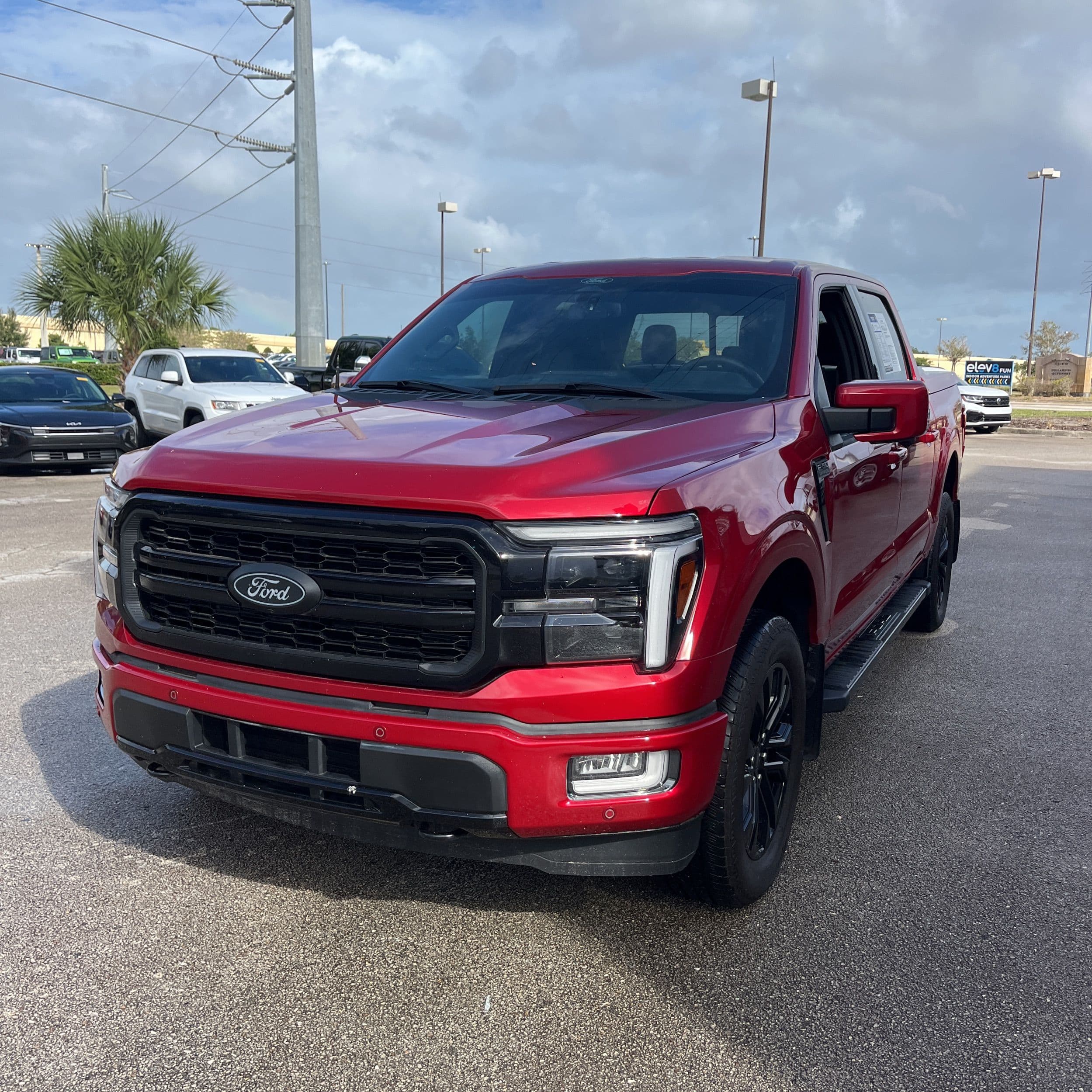 2024 Ford F-150 Lariat photo 1