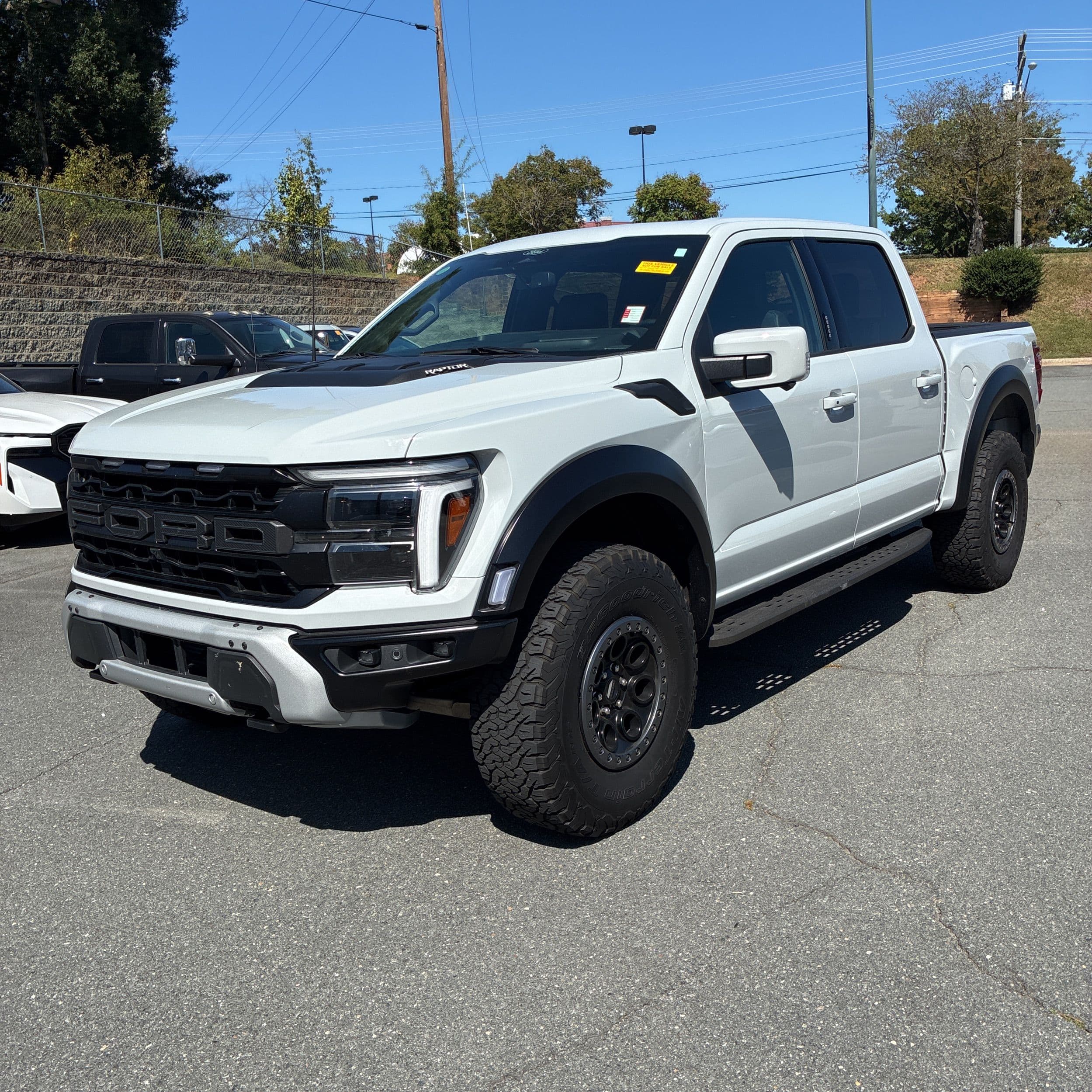 2024 Ford F-150 Raptor photo 1