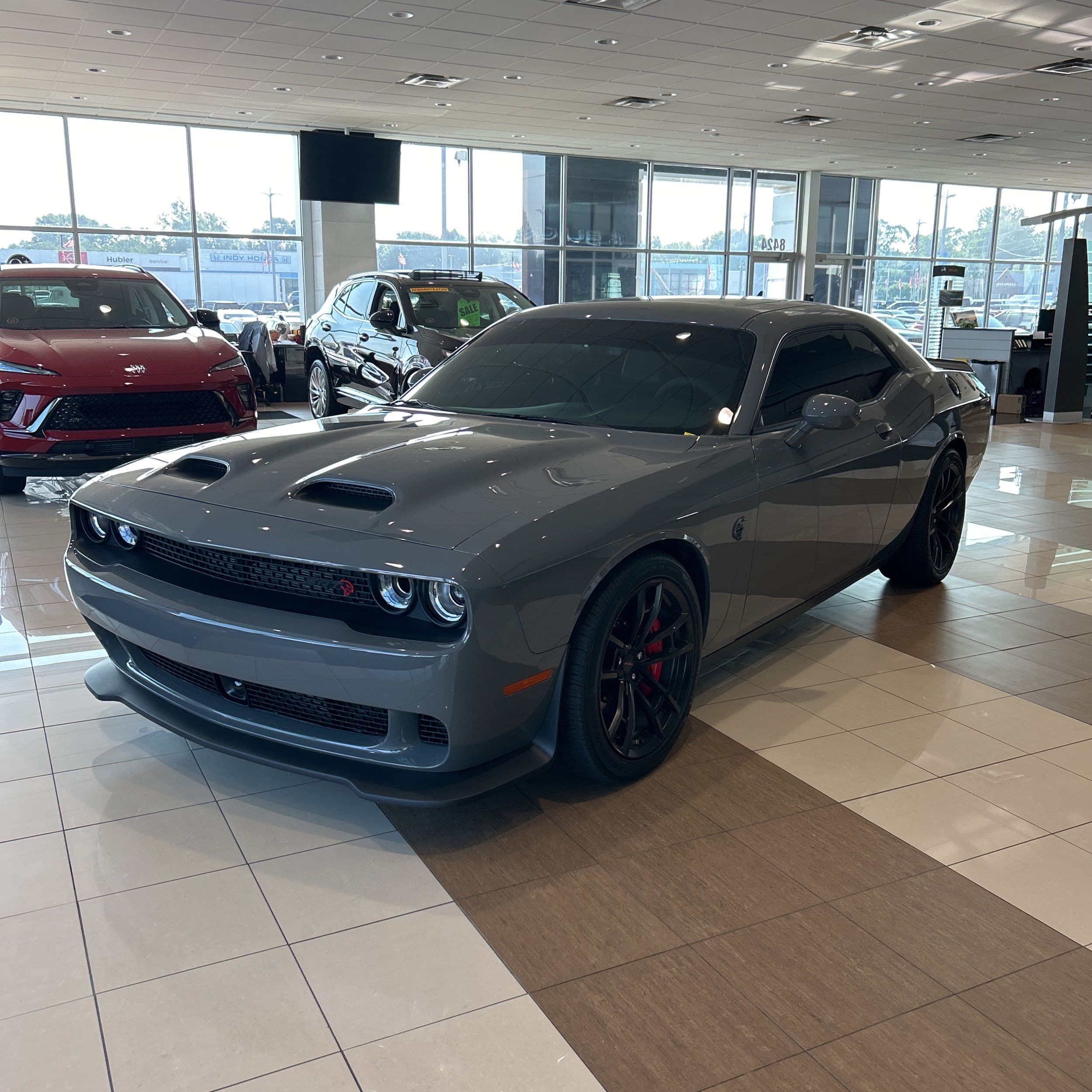 2023 Dodge Challenger SRT Hellcat Jailbreak photo 1