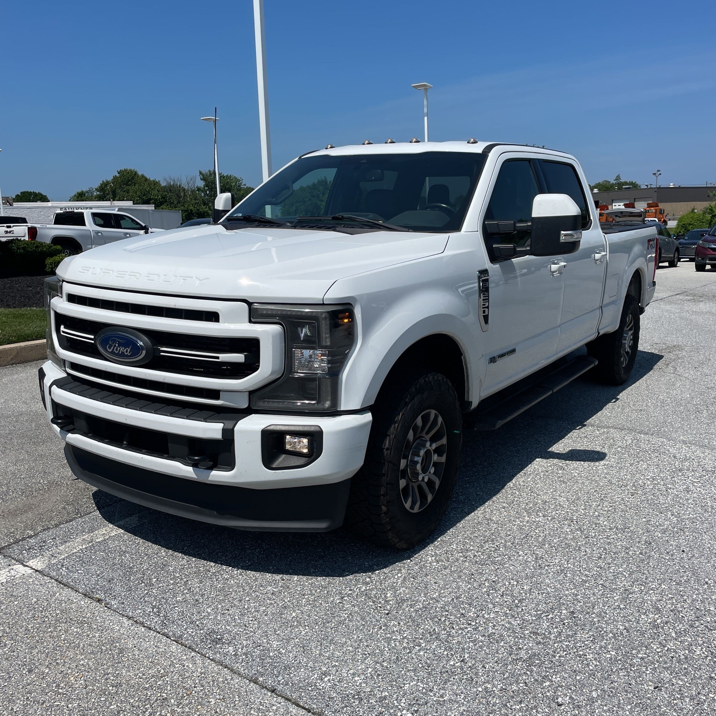 2022 Ford F-250 Super Duty Lariat photo 1
