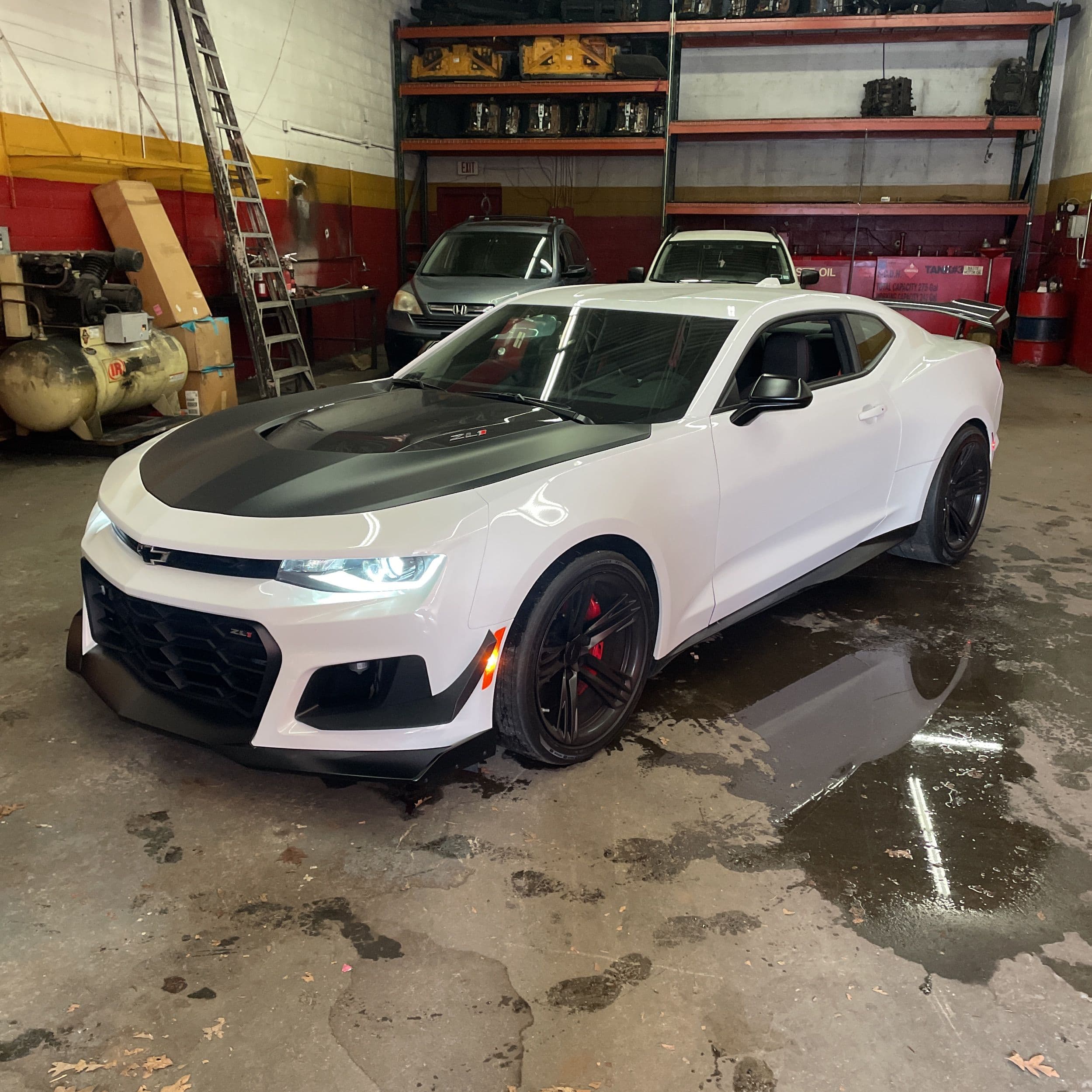 2022 Chevrolet Camaro ZL1 photo 1