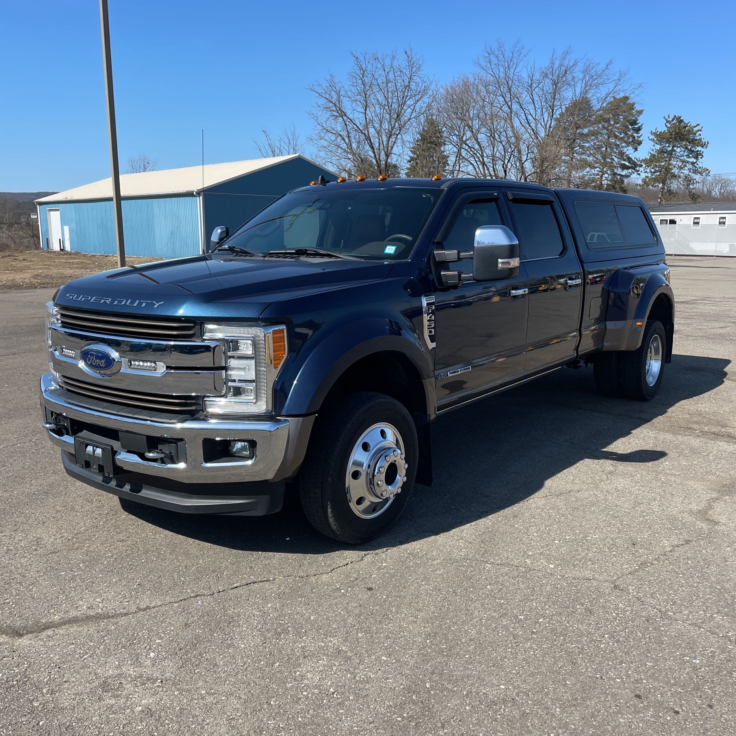 2019 Ford F-450 Super Duty King Ranch photo 1