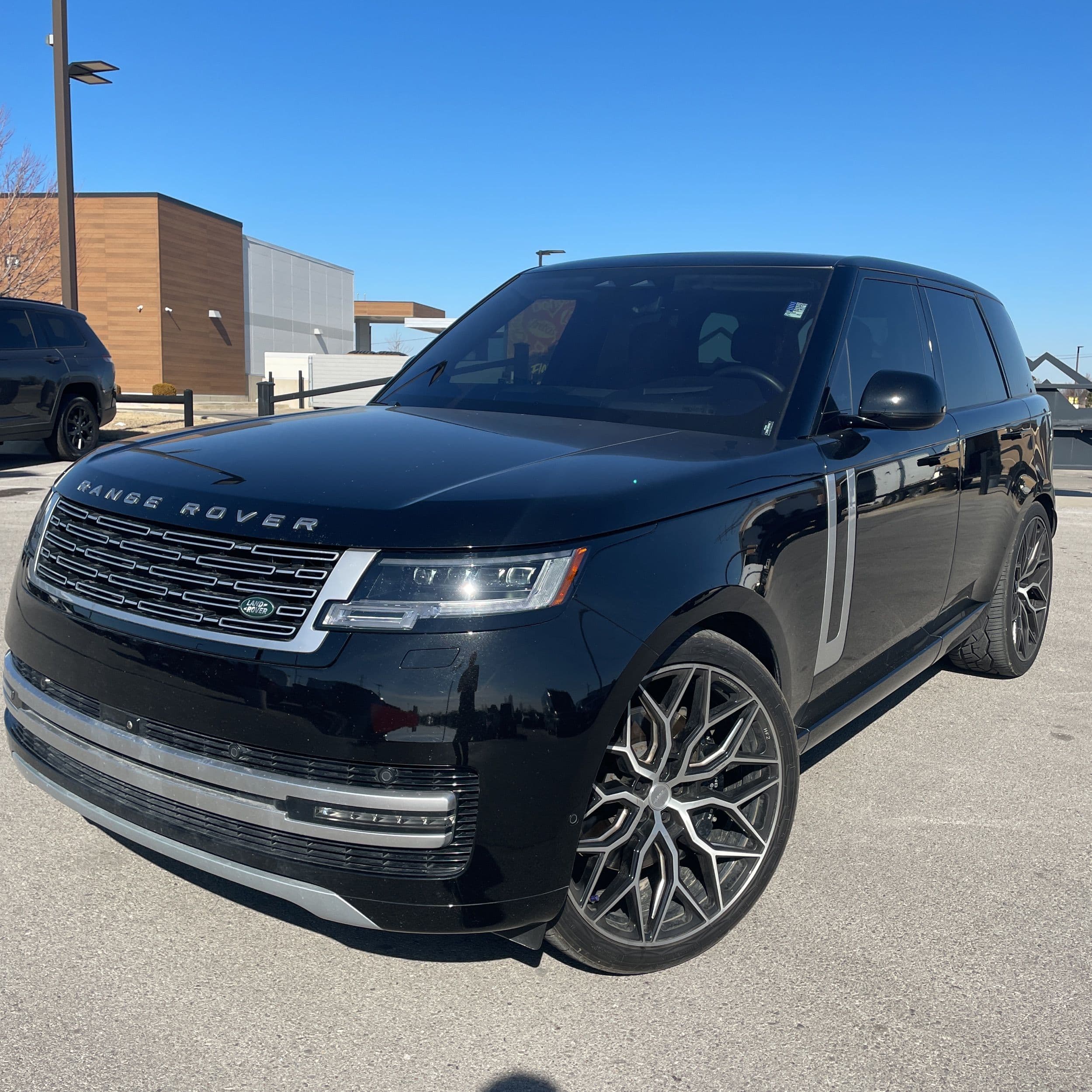 2023 Land Rover Range Rover P530 First Edition photo 1