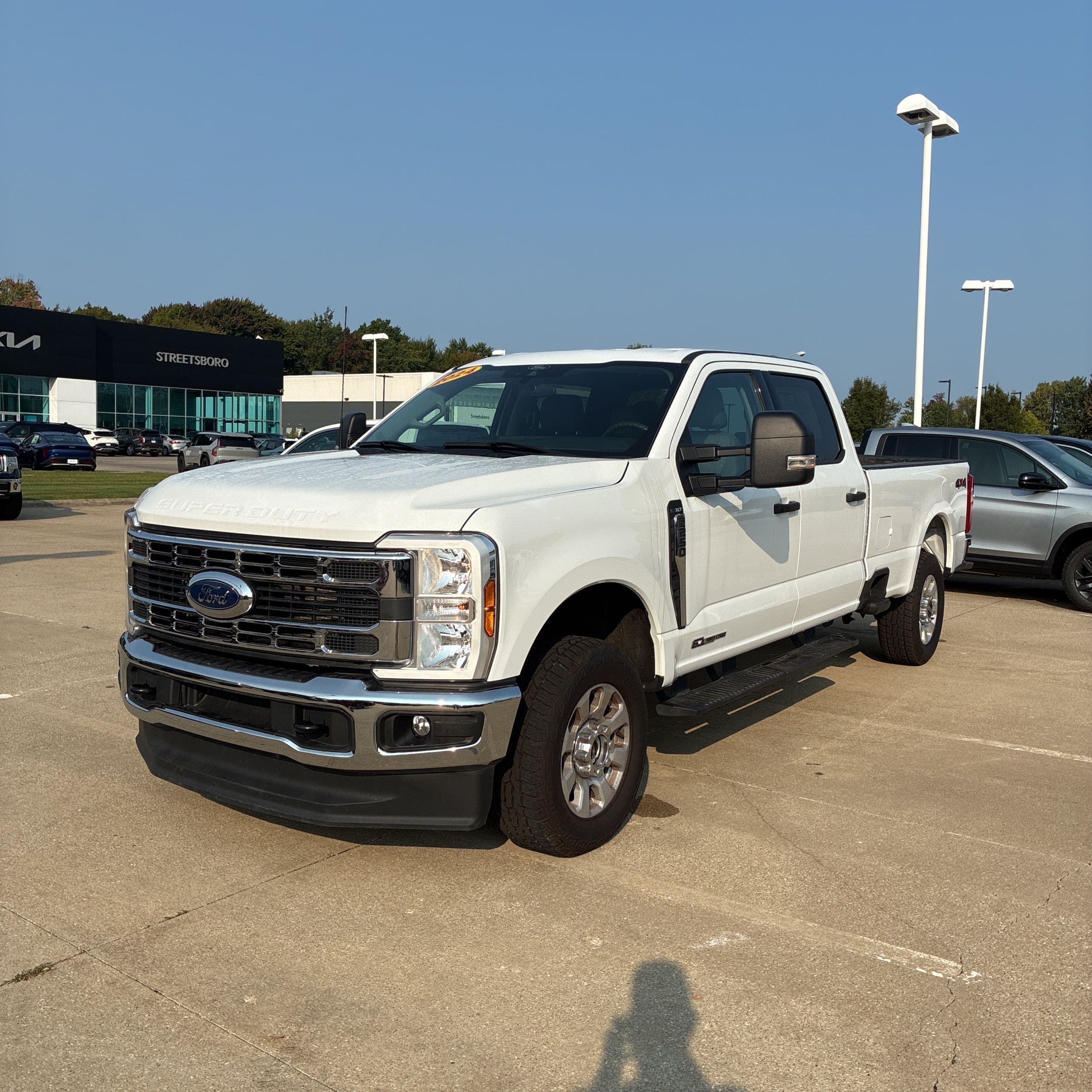 2024 Ford F-250 Super Duty XLT photo 1