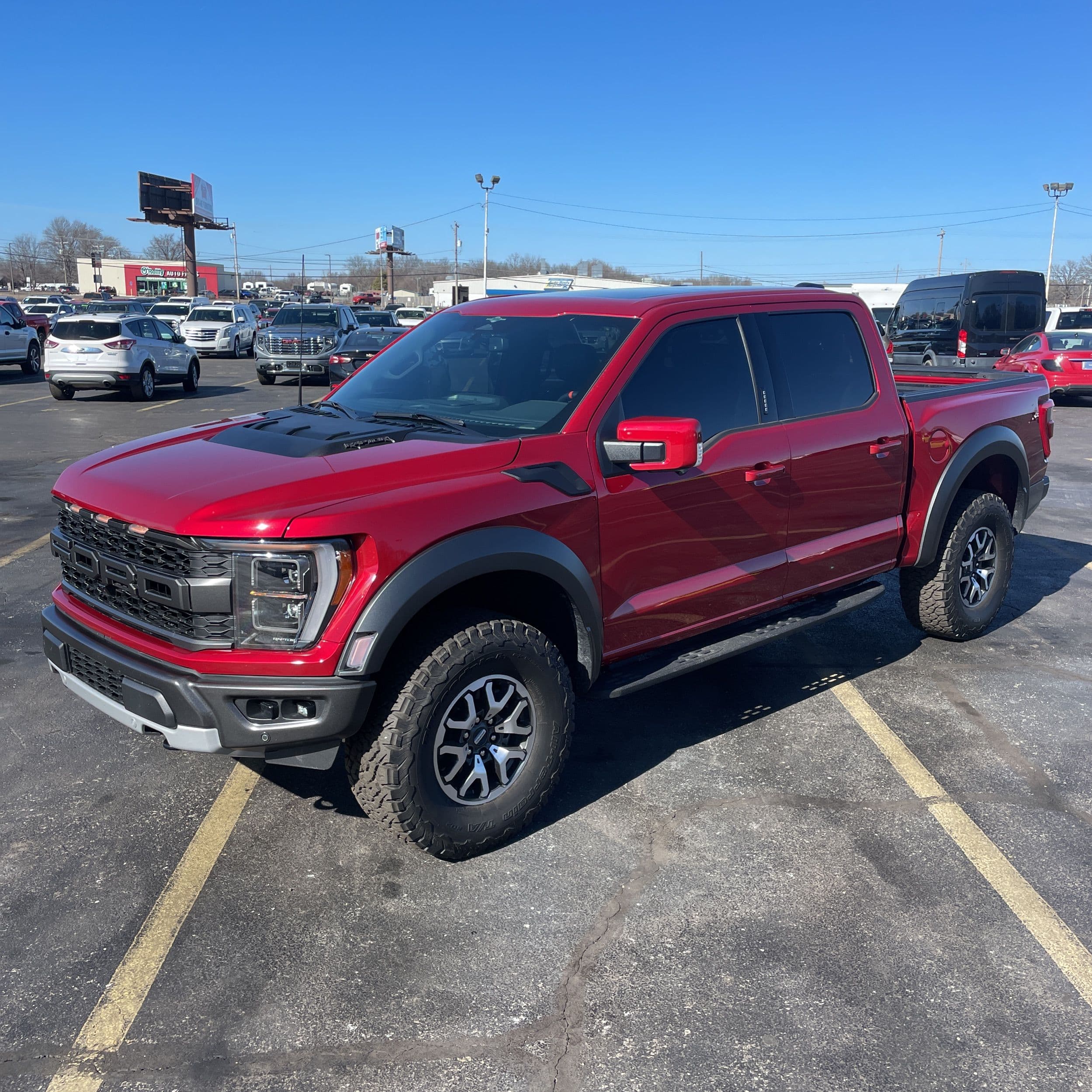 2023 Ford F-150 Raptor photo 1