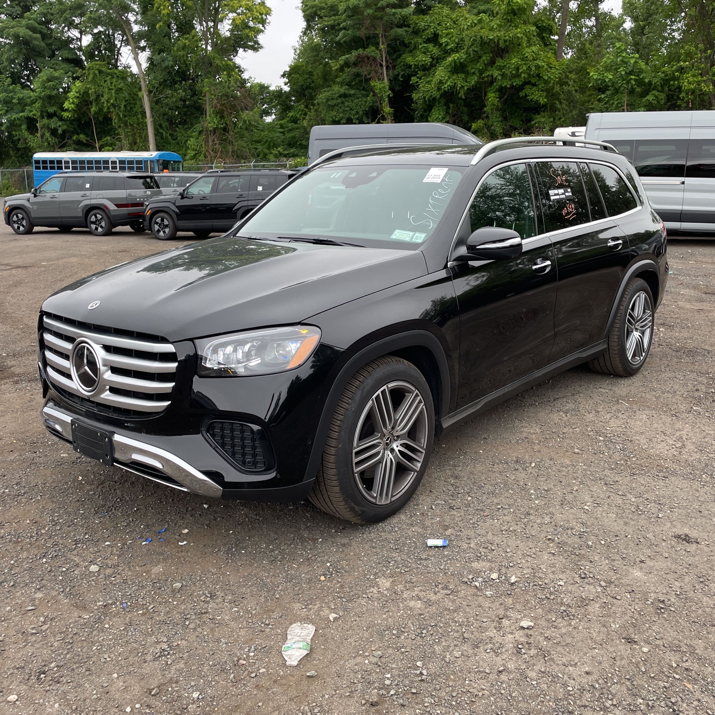 2025 Mercedes-Benz GLS GLS 450 photo 1