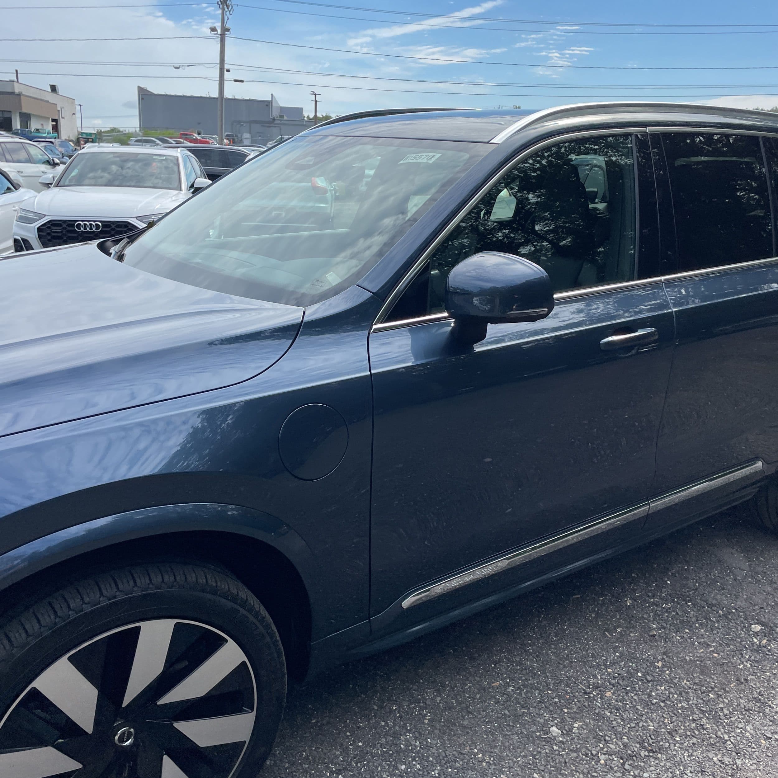 2024 Volvo XC90 T8 - Plus PHEV photo 1