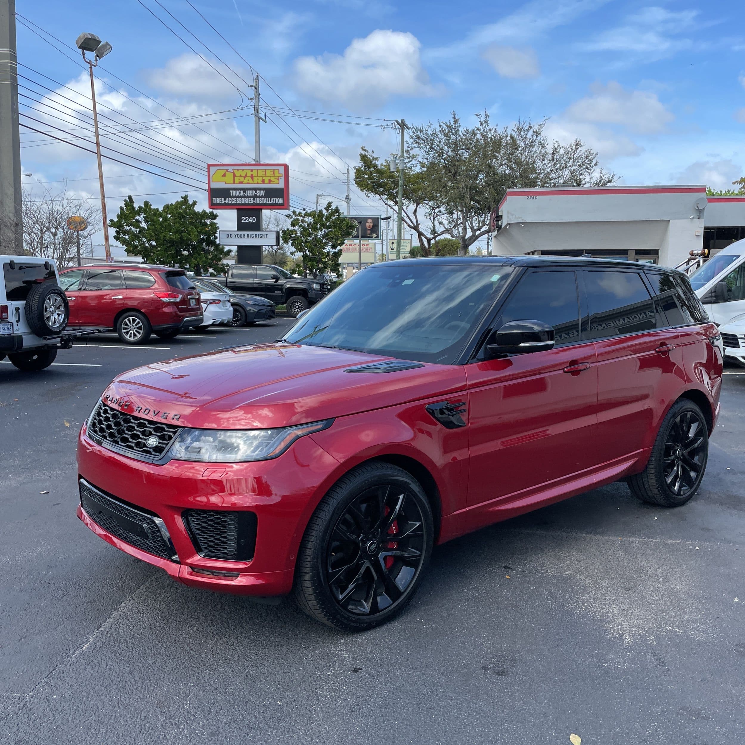 2022 Land Rover Range Rover Sport HST photo 1