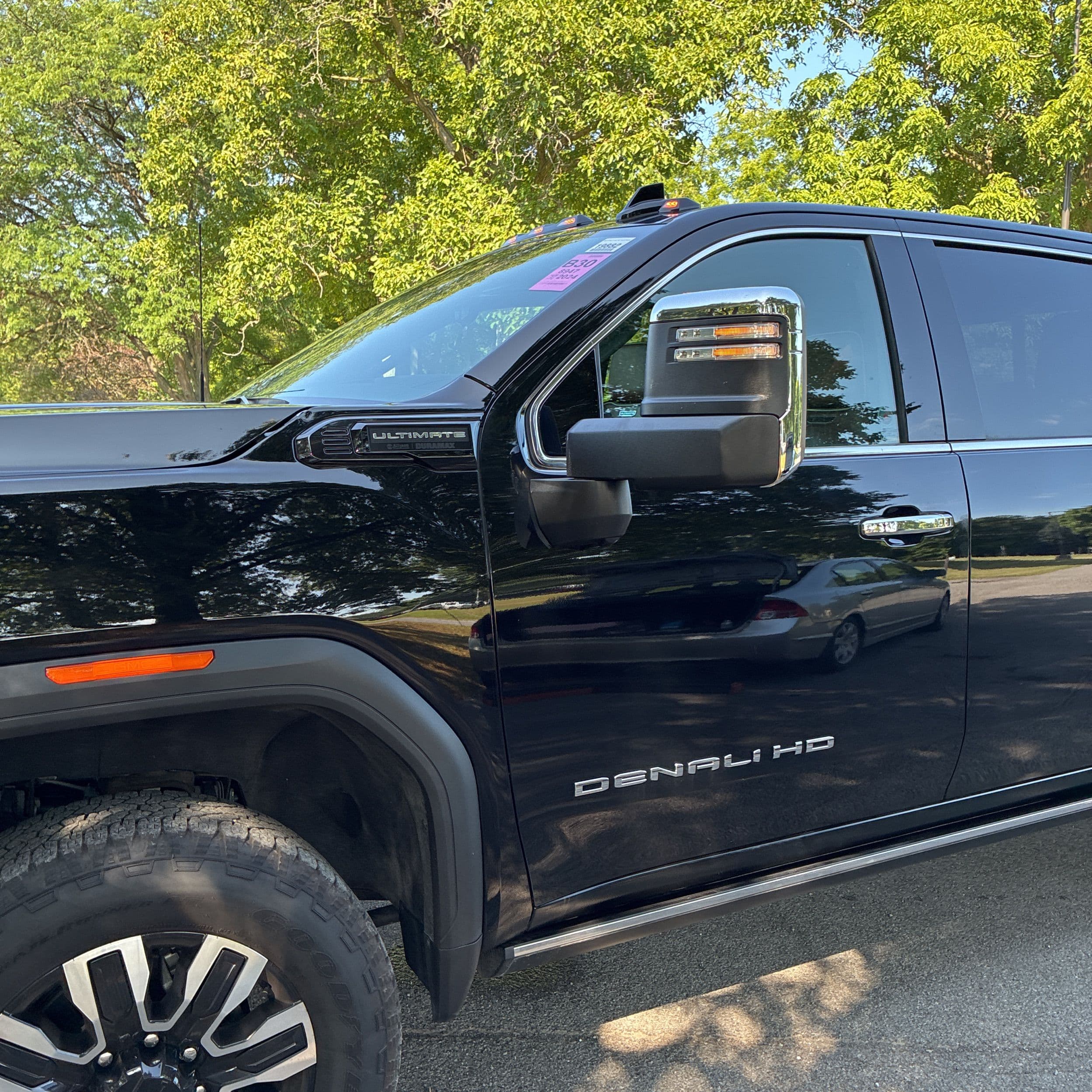 2024 GMC Sierra 2500 Denali Ultimate photo 1