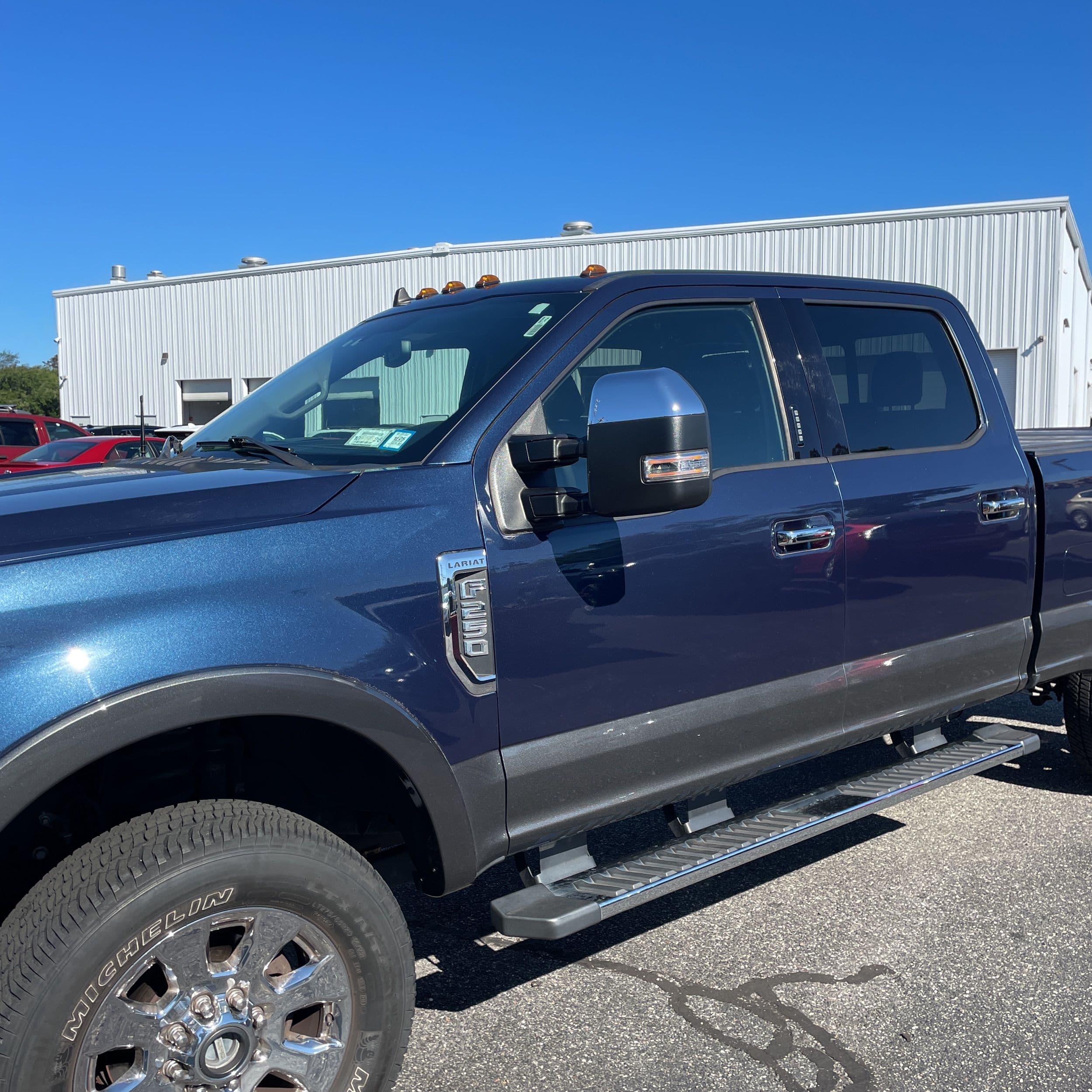 2019 Ford F-250 Super Duty Lariat photo 1