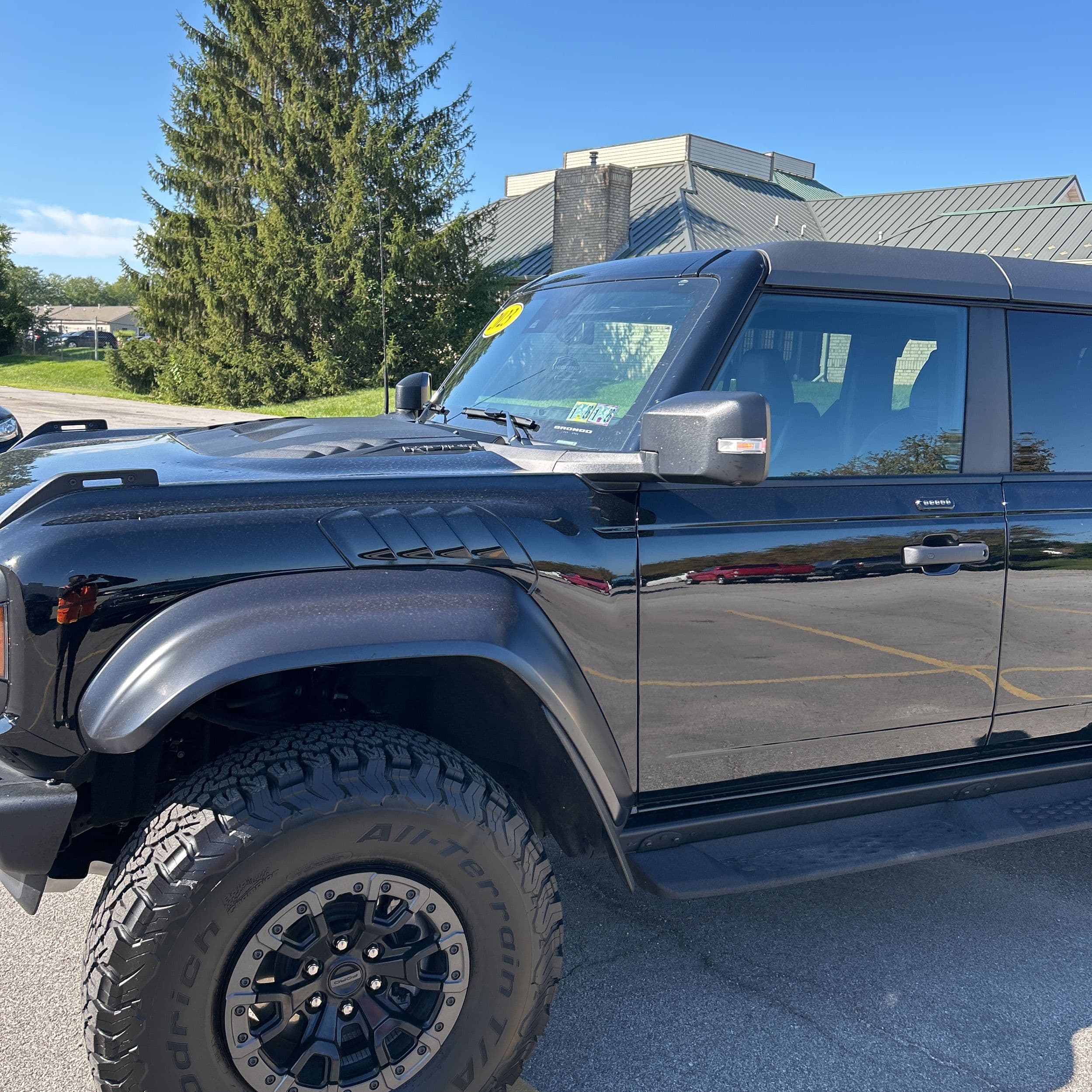 2023 Ford Bronco Raptor photo 1