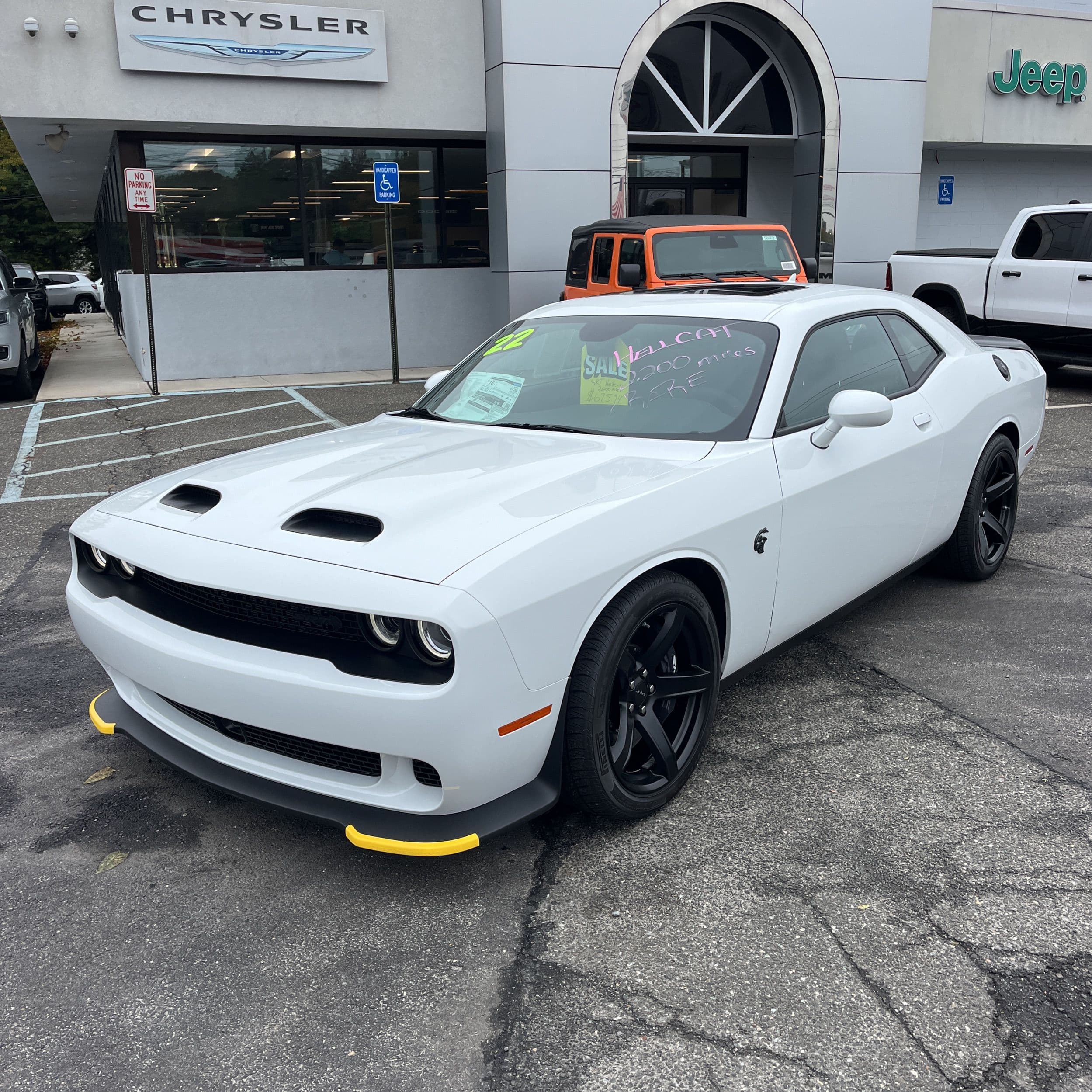 2022 Dodge Challenger SRT Hellcat photo 1