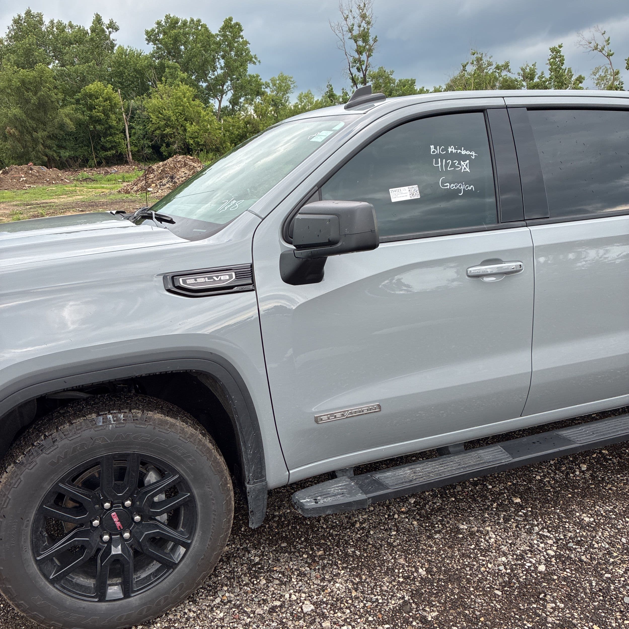 2024 GMC Sierra 1500 Elevation photo 1