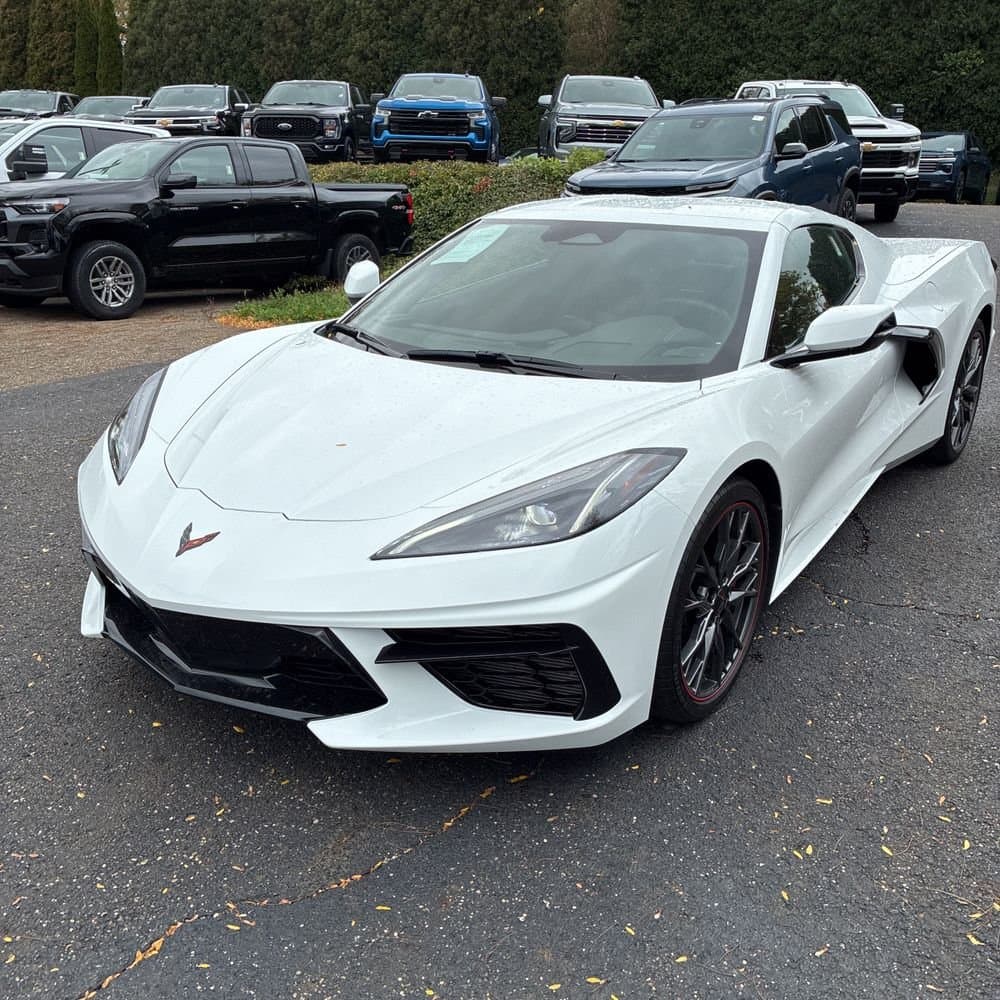 2025 Chevrolet Corvette Standard 1LT photo 1