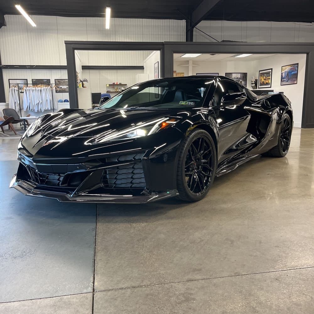 2025 Chevrolet Corvette Z06 Preferred 2LZ photo 1
