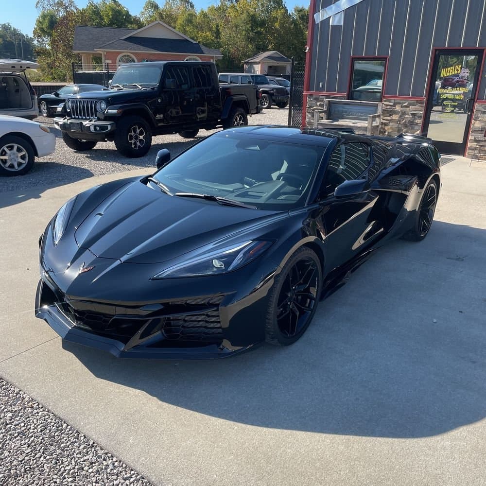 2025 Chevrolet Corvette Z06 Standard 1LZ photo 1