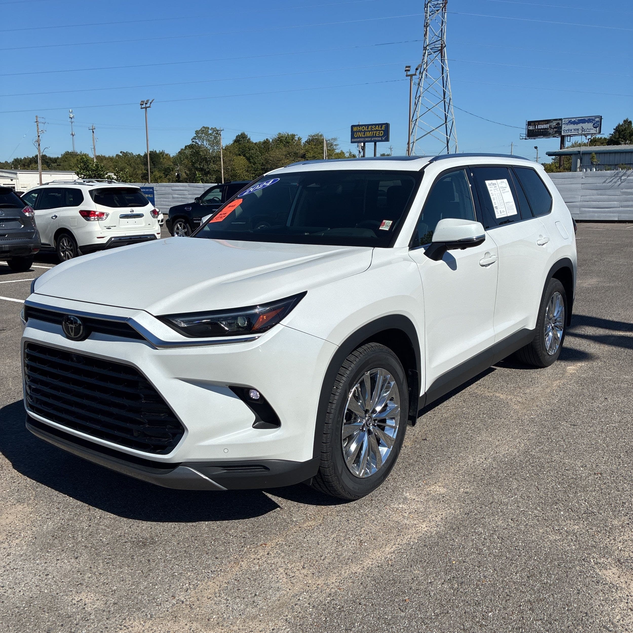 2024 Toyota Grand Highlander Platinum photo 1
