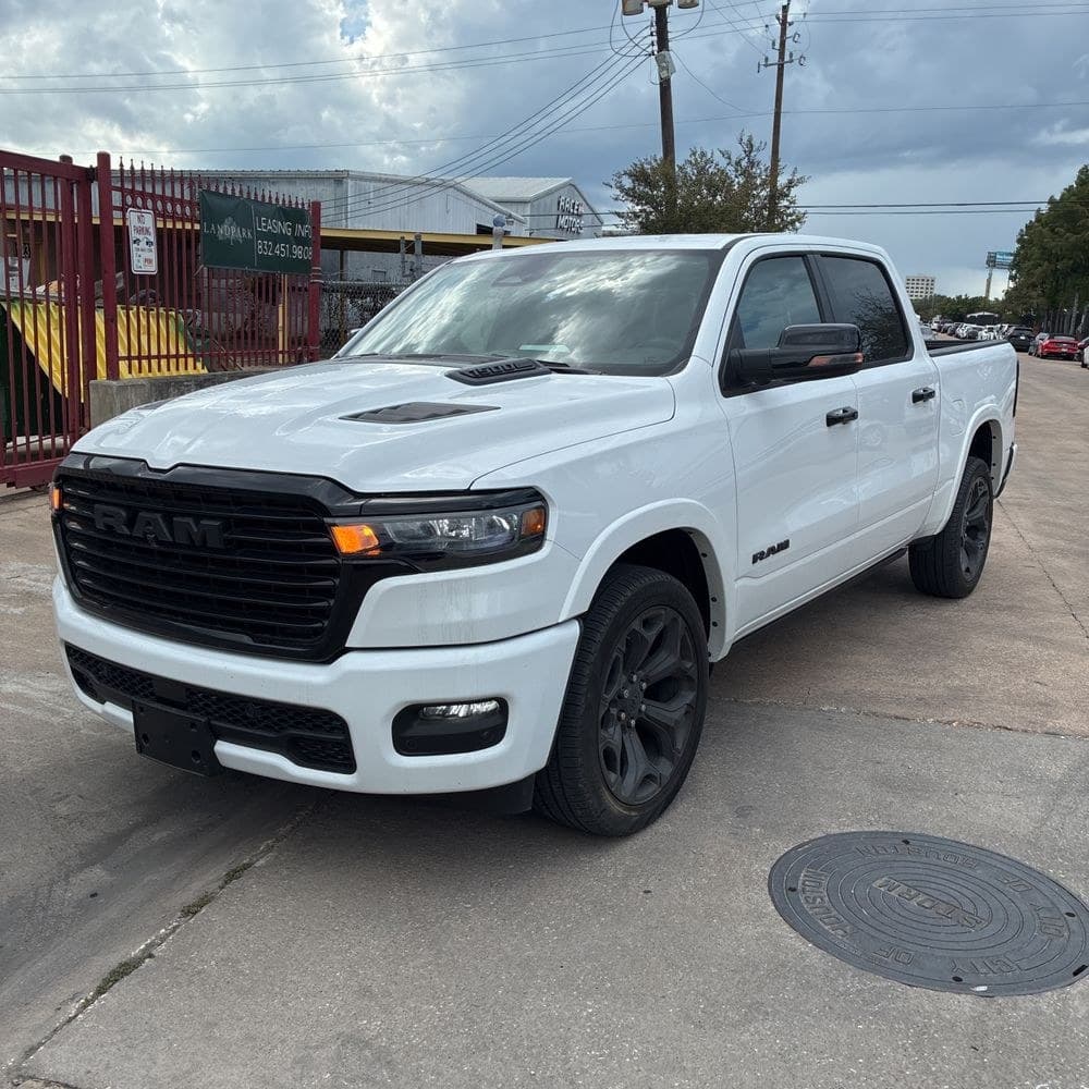 2025 Ram 1500 Laramie photo 1