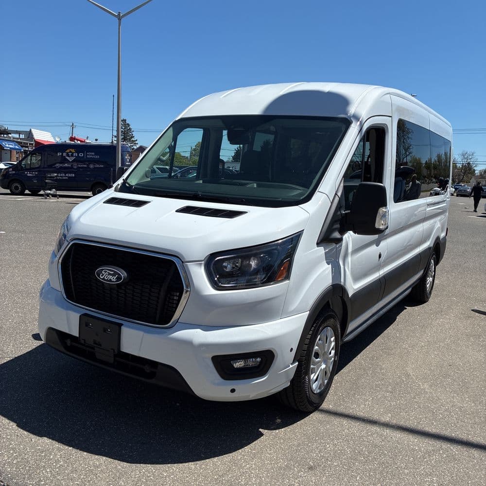 2026 Ford Transit Passenger Wagon Medium Roof photo 1