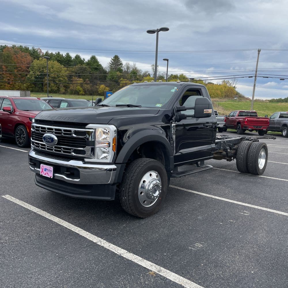 2024 Ford F600 Xlt photo 1