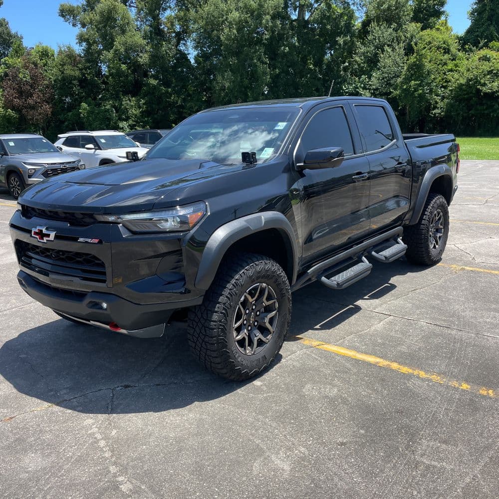 2024 Chevrolet Colorado ZR2 photo 1